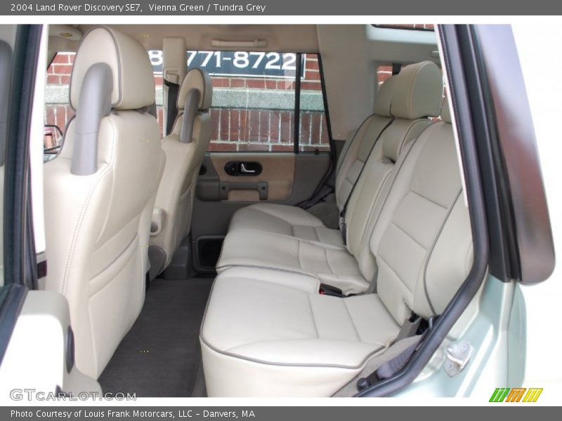 Vienna Green / Tundra Grey 2004 Land Rover Discovery SE7