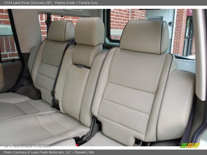 Vienna Green / Tundra Grey 2004 Land Rover Discovery SE7