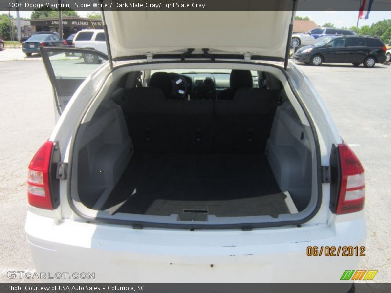 Stone White / Dark Slate Gray/Light Slate Gray 2008 Dodge Magnum