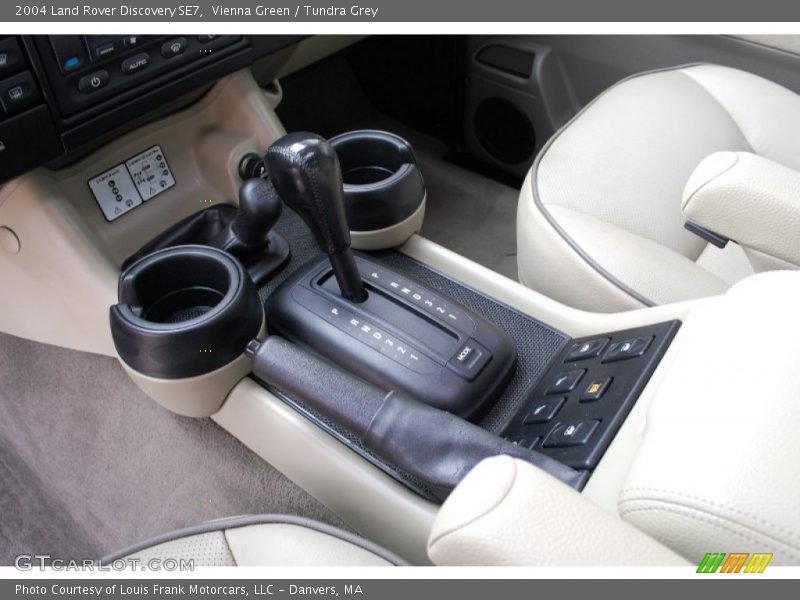 Vienna Green / Tundra Grey 2004 Land Rover Discovery SE7