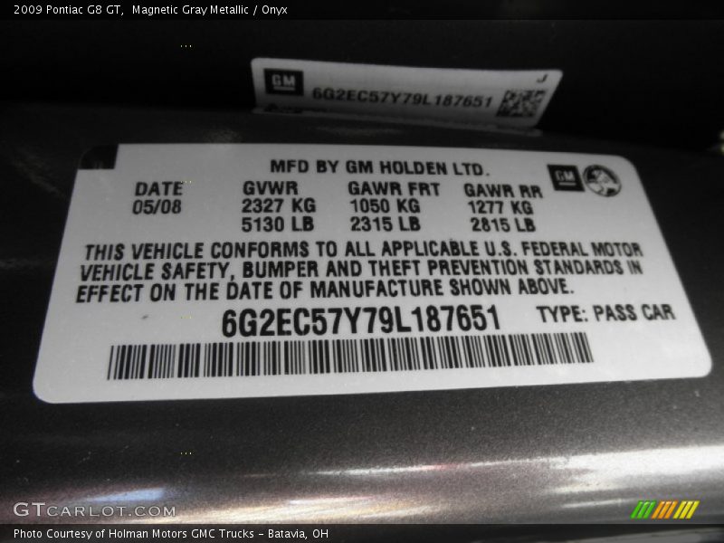 Magnetic Gray Metallic / Onyx 2009 Pontiac G8 GT