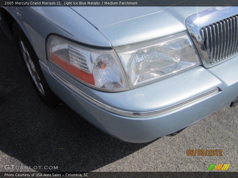 Light Ice Blue Metallic / Medium Parchment 2005 Mercury Grand Marquis LS