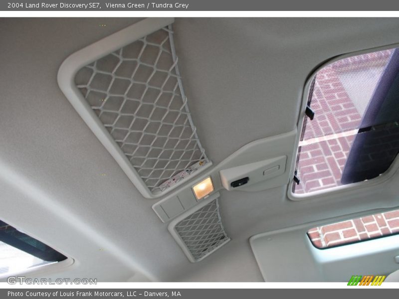 Vienna Green / Tundra Grey 2004 Land Rover Discovery SE7