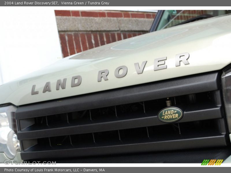 Vienna Green / Tundra Grey 2004 Land Rover Discovery SE7