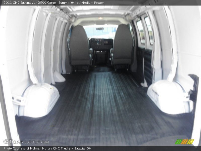 Summit White / Medium Pewter 2011 GMC Savana Van 2500 Cargo