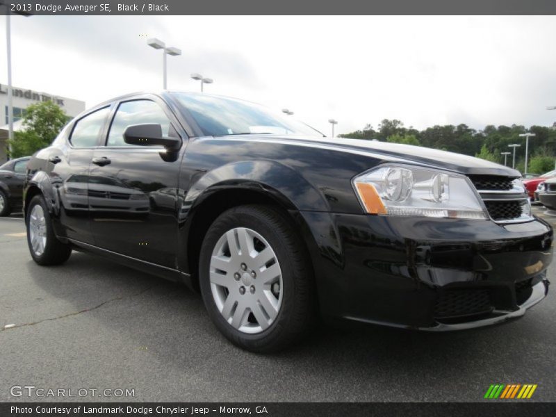 Black / Black 2013 Dodge Avenger SE