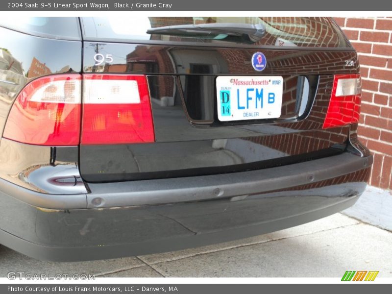 Black / Granite Gray 2004 Saab 9-5 Linear Sport Wagon