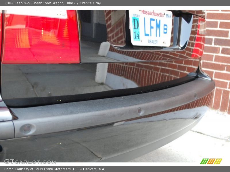Black / Granite Gray 2004 Saab 9-5 Linear Sport Wagon