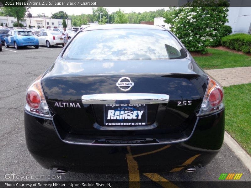 Super Black / Charcoal 2012 Nissan Altima 2.5 S