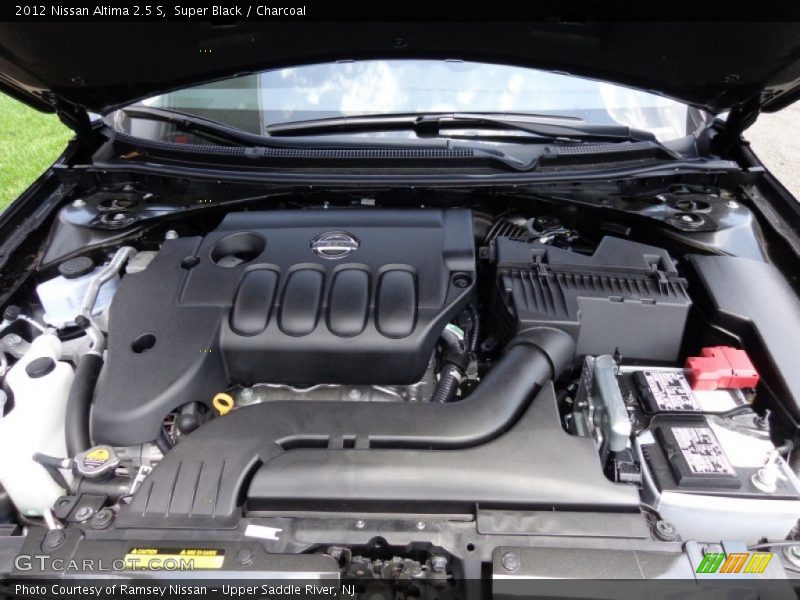 Super Black / Charcoal 2012 Nissan Altima 2.5 S