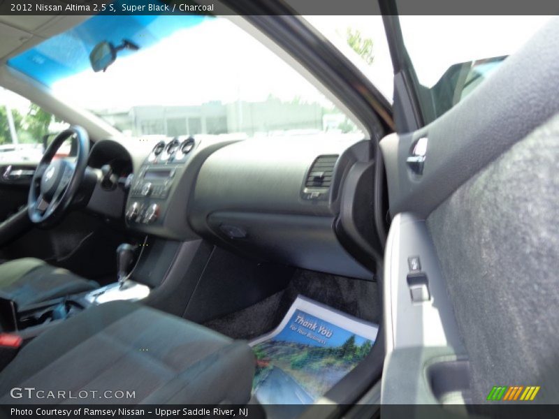 Super Black / Charcoal 2012 Nissan Altima 2.5 S