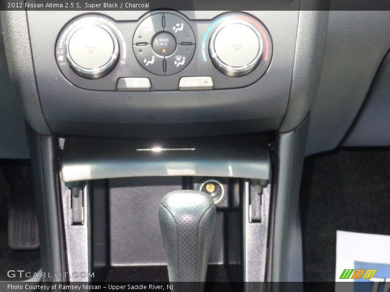 Super Black / Charcoal 2012 Nissan Altima 2.5 S