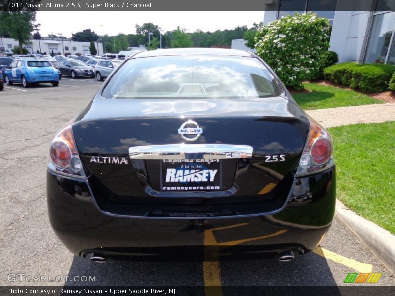 Super Black / Charcoal 2012 Nissan Altima 2.5 S