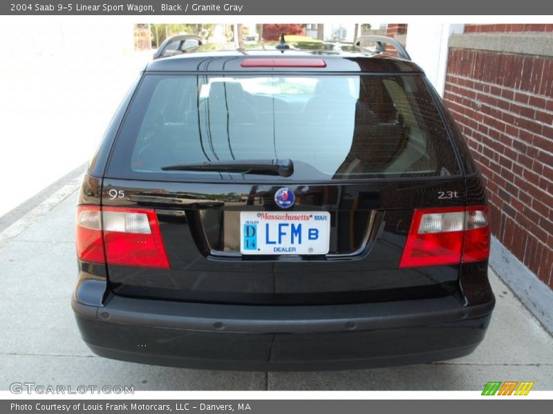 Black / Granite Gray 2004 Saab 9-5 Linear Sport Wagon