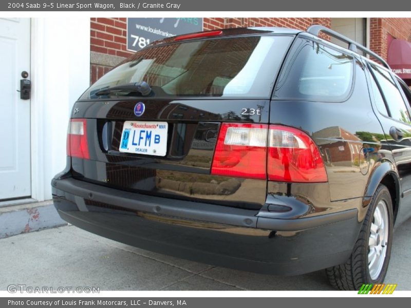 Black / Granite Gray 2004 Saab 9-5 Linear Sport Wagon