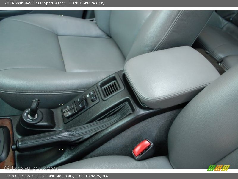 Black / Granite Gray 2004 Saab 9-5 Linear Sport Wagon