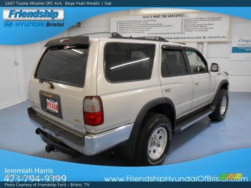 Beige Pearl Metallic / Oak 1997 Toyota 4Runner SR5 4x4