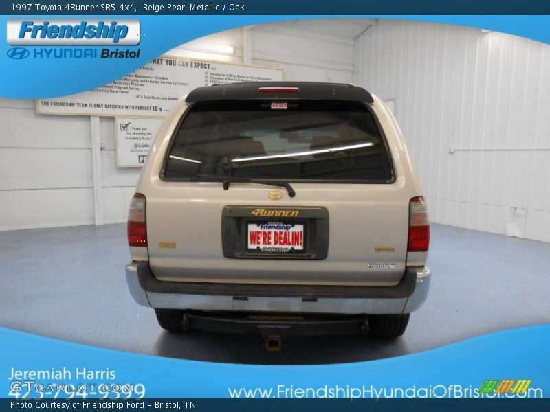 Beige Pearl Metallic / Oak 1997 Toyota 4Runner SR5 4x4