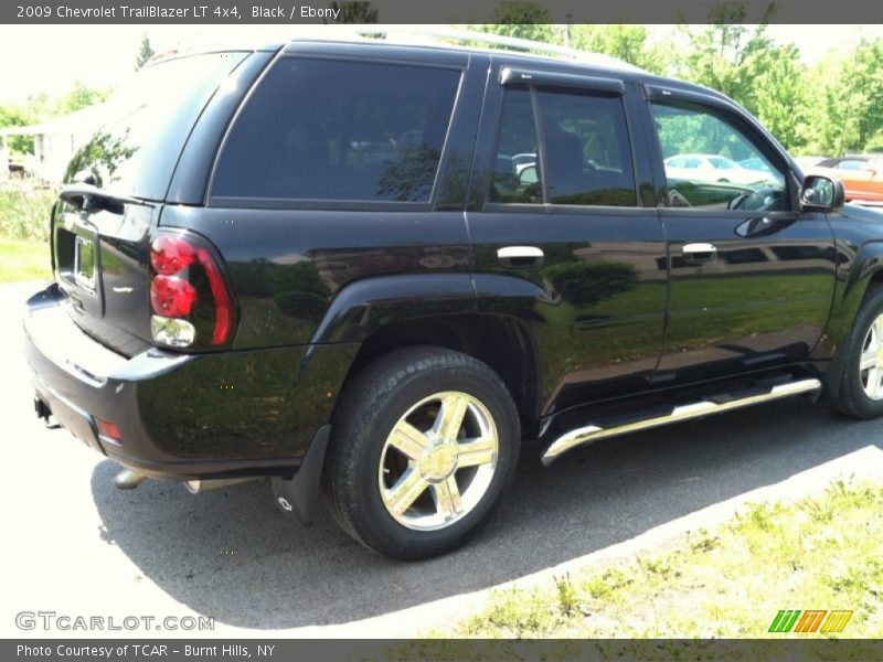 Black / Ebony 2009 Chevrolet TrailBlazer LT 4x4