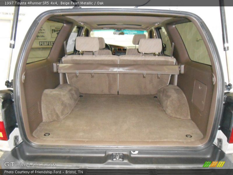 Beige Pearl Metallic / Oak 1997 Toyota 4Runner SR5 4x4