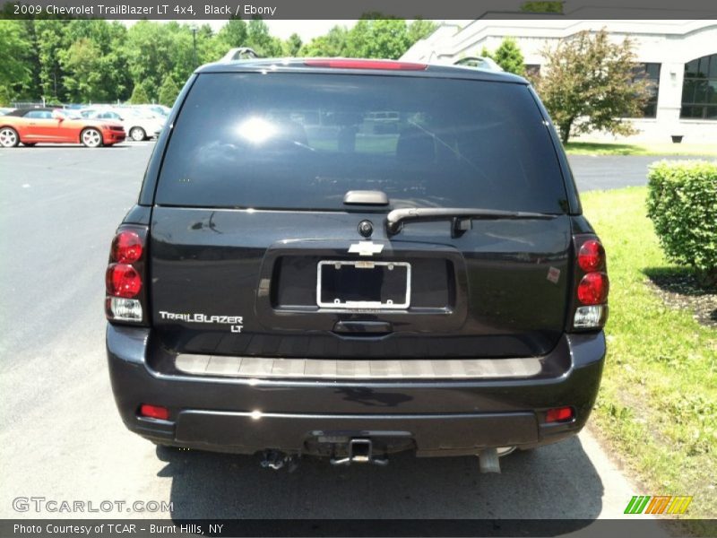 Black / Ebony 2009 Chevrolet TrailBlazer LT 4x4