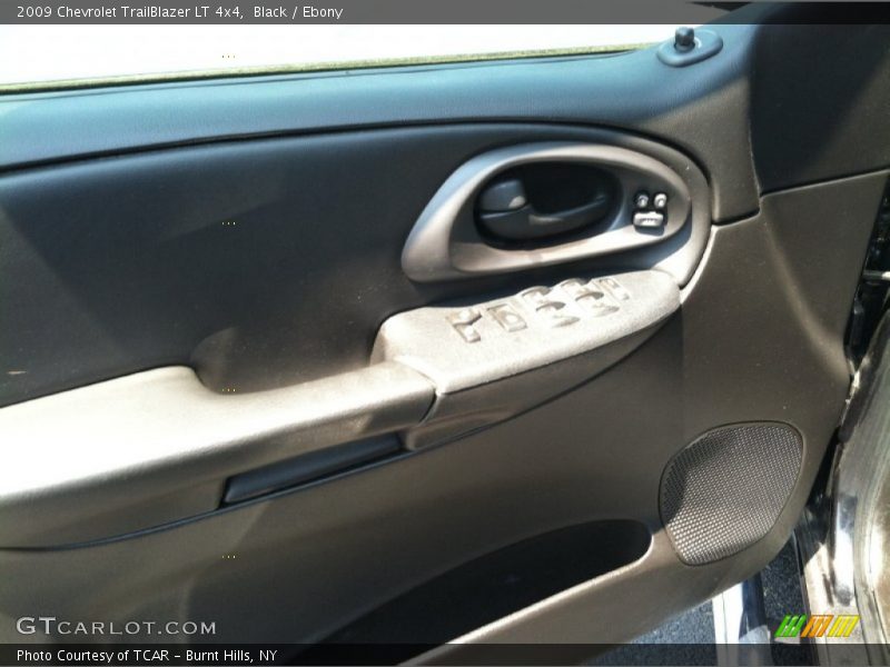 Black / Ebony 2009 Chevrolet TrailBlazer LT 4x4