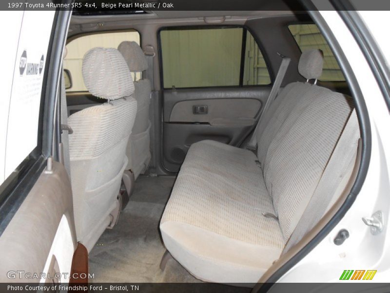 Beige Pearl Metallic / Oak 1997 Toyota 4Runner SR5 4x4