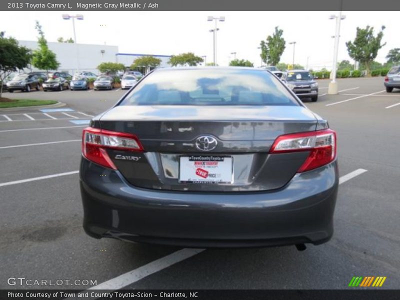 Magnetic Gray Metallic / Ash 2013 Toyota Camry L