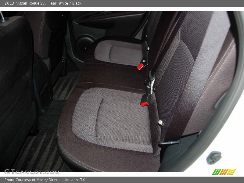 Pearl White / Black 2013 Nissan Rogue SV