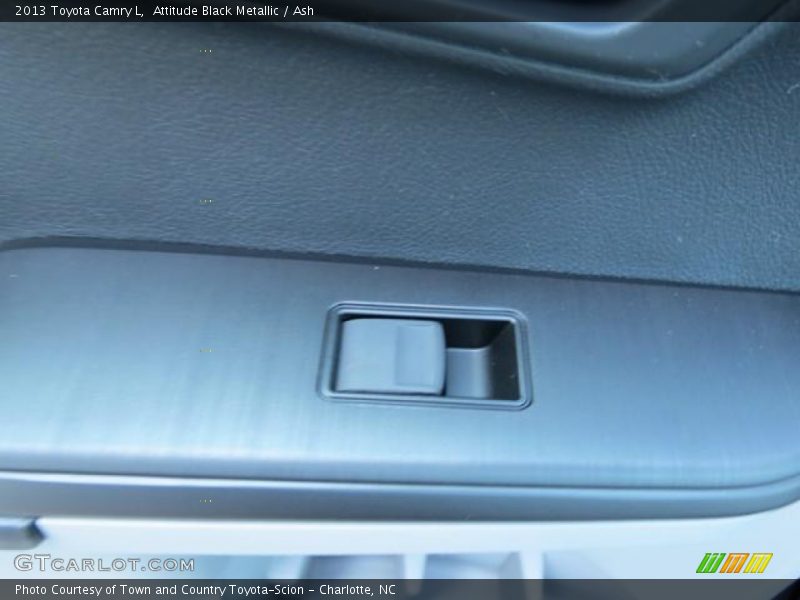 Attitude Black Metallic / Ash 2013 Toyota Camry L