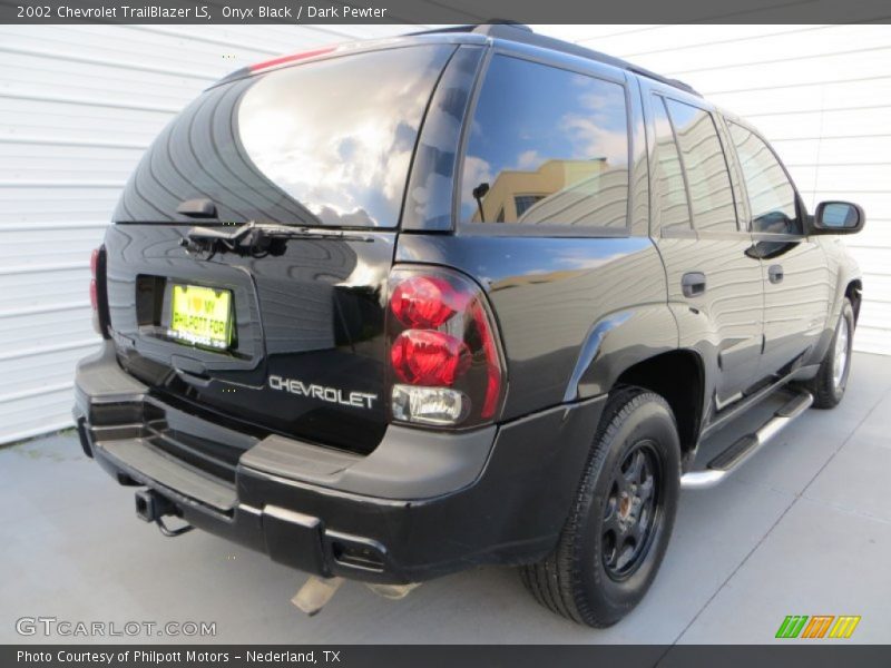 Onyx Black / Dark Pewter 2002 Chevrolet TrailBlazer LS