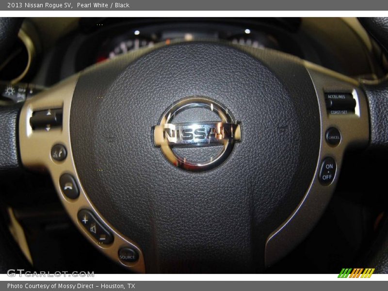 Pearl White / Black 2013 Nissan Rogue SV