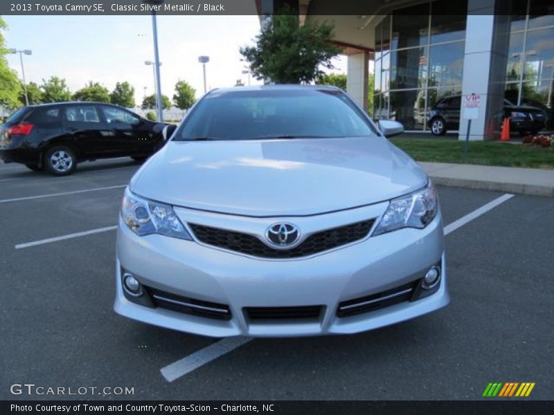 Classic Silver Metallic / Black 2013 Toyota Camry SE