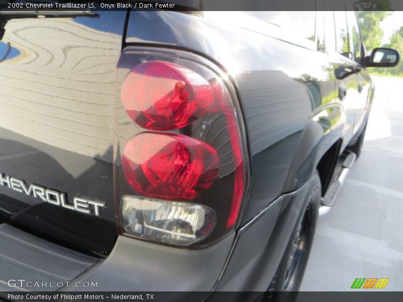 Onyx Black / Dark Pewter 2002 Chevrolet TrailBlazer LS