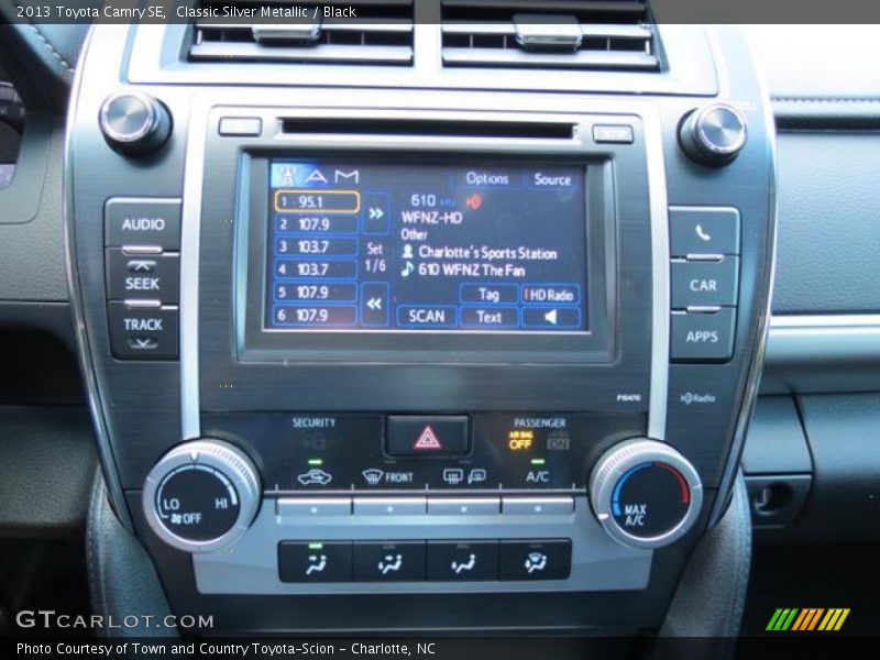 Classic Silver Metallic / Black 2013 Toyota Camry SE