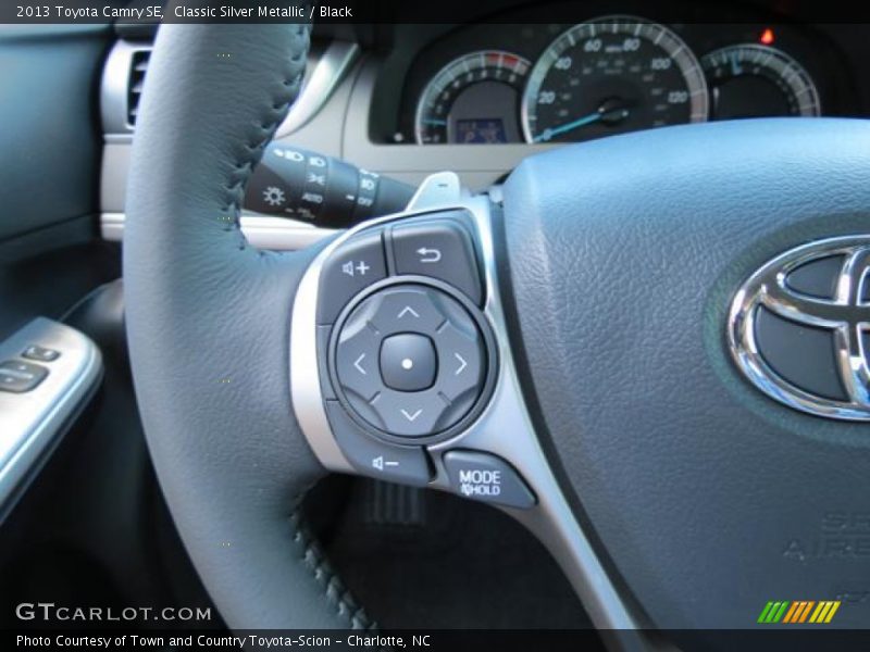 Classic Silver Metallic / Black 2013 Toyota Camry SE