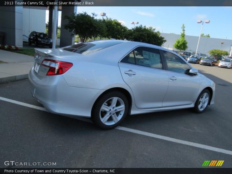 Classic Silver Metallic / Black 2013 Toyota Camry SE