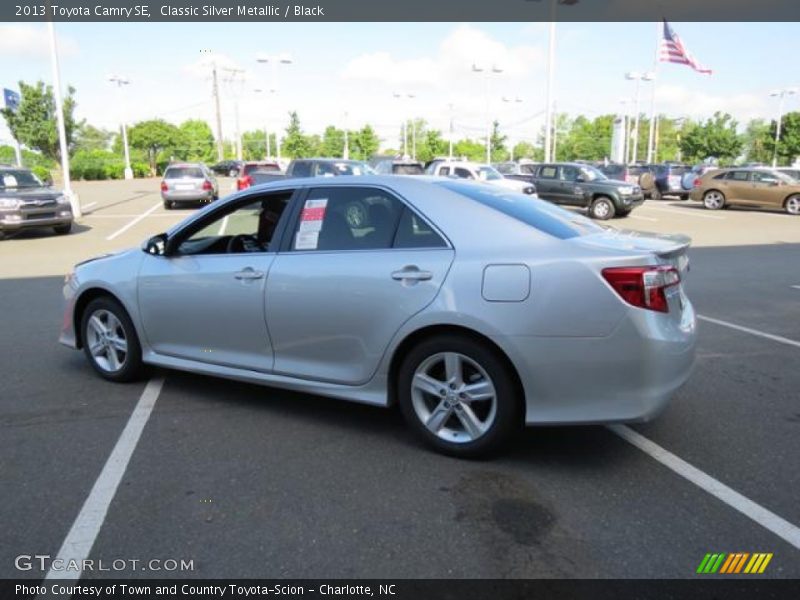 Classic Silver Metallic / Black 2013 Toyota Camry SE