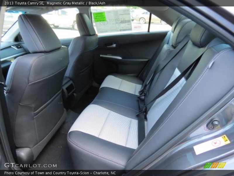 Magnetic Gray Metallic / Black/Ash 2013 Toyota Camry SE