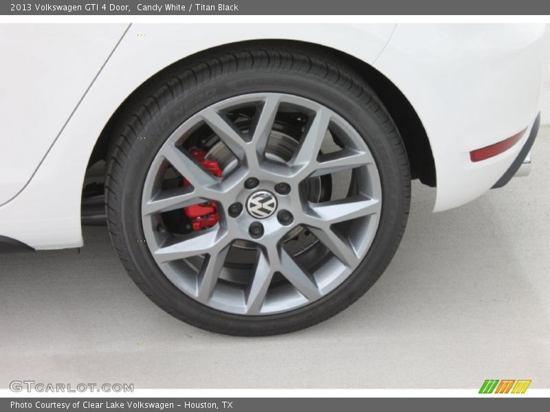 Candy White / Titan Black 2013 Volkswagen GTI 4 Door