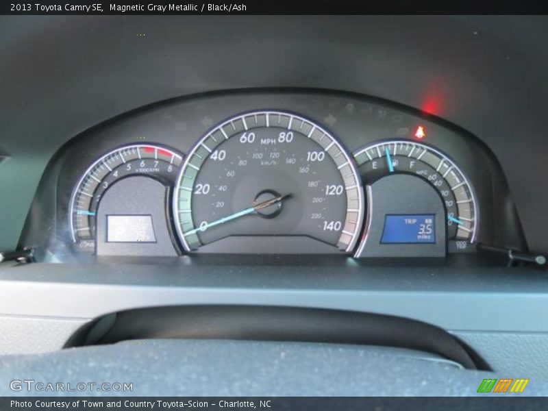Magnetic Gray Metallic / Black/Ash 2013 Toyota Camry SE