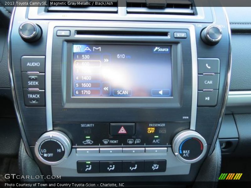 Magnetic Gray Metallic / Black/Ash 2013 Toyota Camry SE