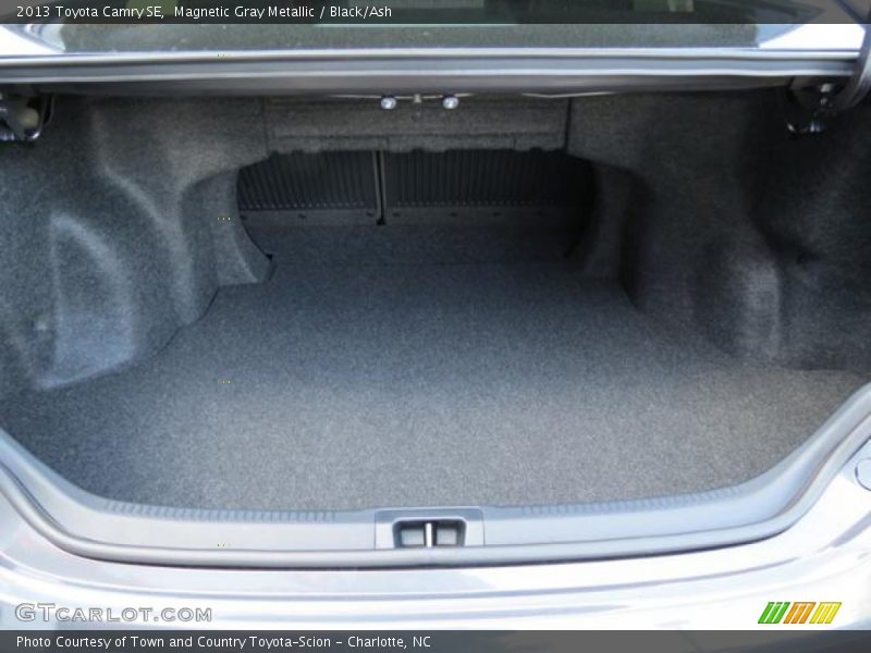 Magnetic Gray Metallic / Black/Ash 2013 Toyota Camry SE
