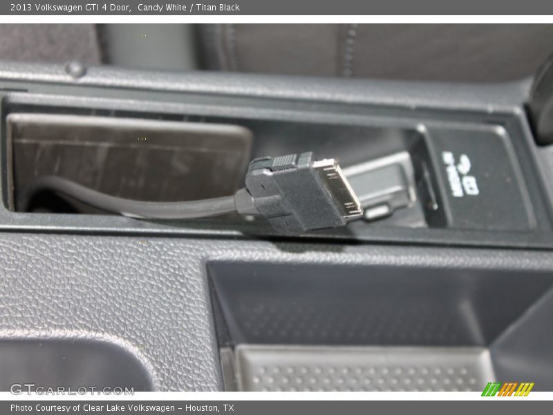Candy White / Titan Black 2013 Volkswagen GTI 4 Door