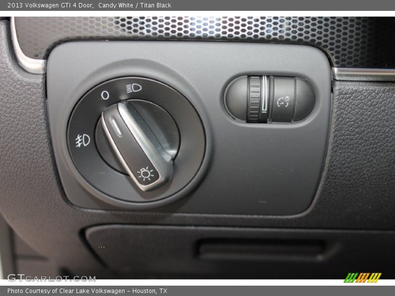 Candy White / Titan Black 2013 Volkswagen GTI 4 Door
