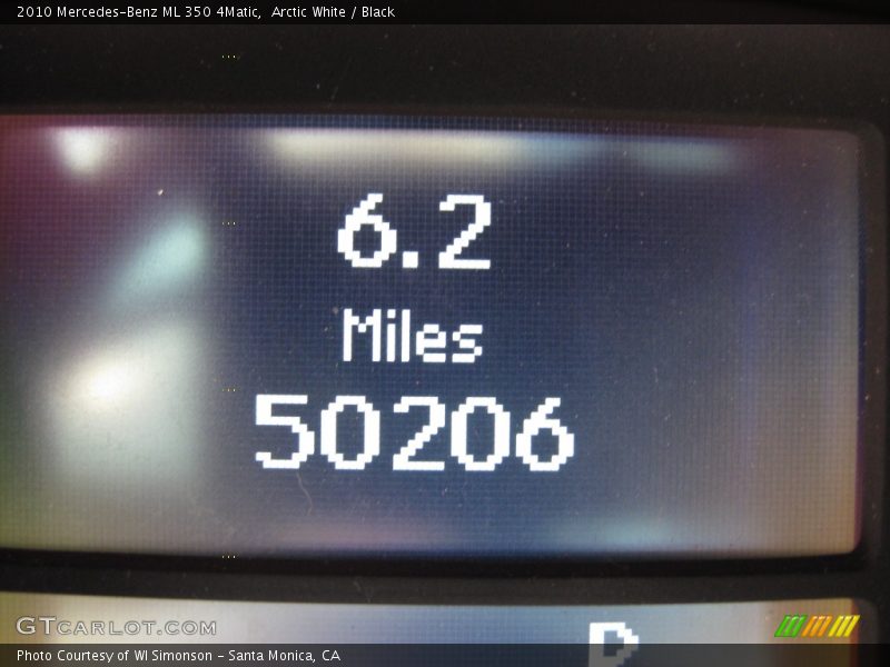 Arctic White / Black 2010 Mercedes-Benz ML 350 4Matic