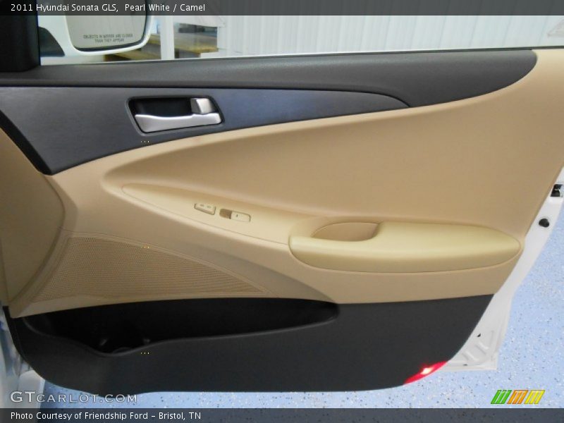 Pearl White / Camel 2011 Hyundai Sonata GLS