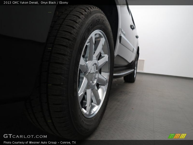 Onyx Black / Ebony 2013 GMC Yukon Denali