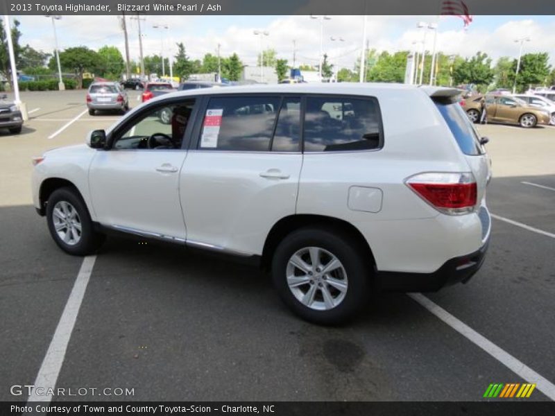 Blizzard White Pearl / Ash 2013 Toyota Highlander