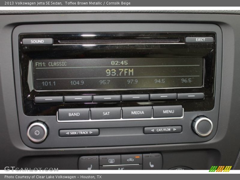 Toffee Brown Metallic / Cornsilk Beige 2013 Volkswagen Jetta SE Sedan